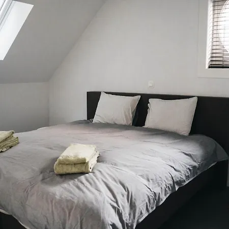 Gezellige Loft Met Twee Slaapkamers Ypern Exterior foto